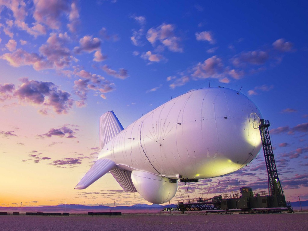the-army-is-launching-a-pair-of-billion-dollar-surveillance-blimps-over-i-95
