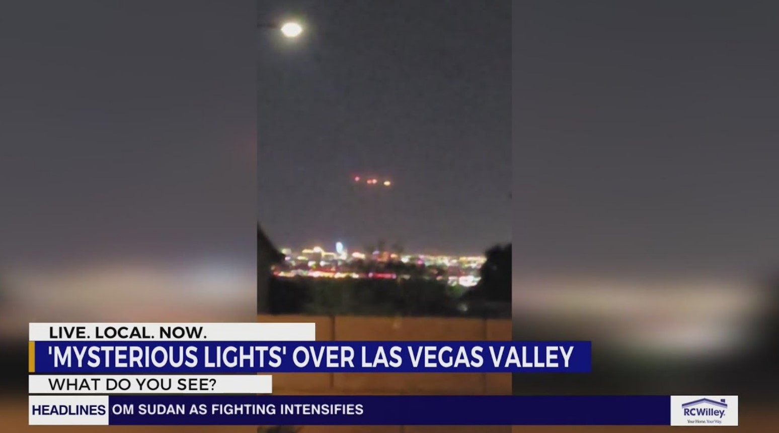 UFO NEWS ~ “It Was Weird”: Video Shows “Mysterious Lights” Hovering Over Las Vegas  plus MORE Lights-vegas