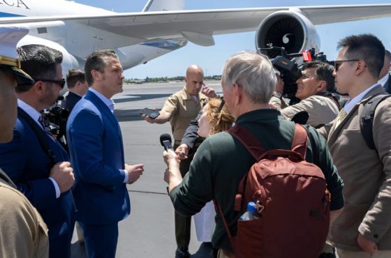 Defense-Secretary-Pete-Hegseth-texted