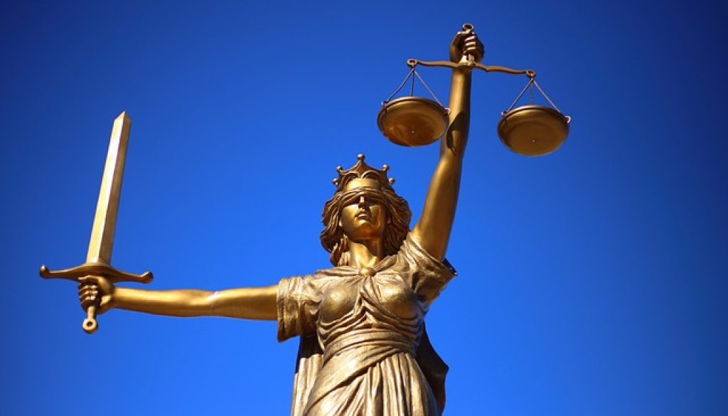 justice-2060093_640