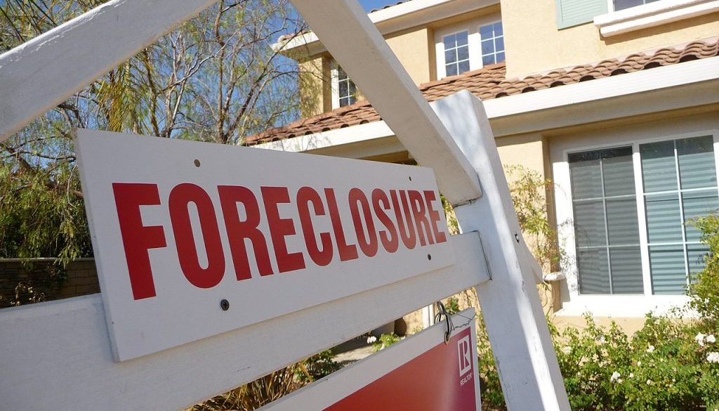 foreclosure-home