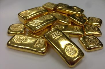 gold-296115_640