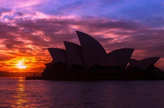 opera-house-3381786_640