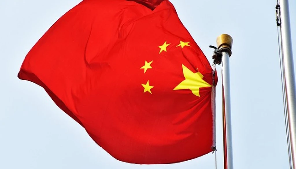 the-chinese-national-flag-1752046_640