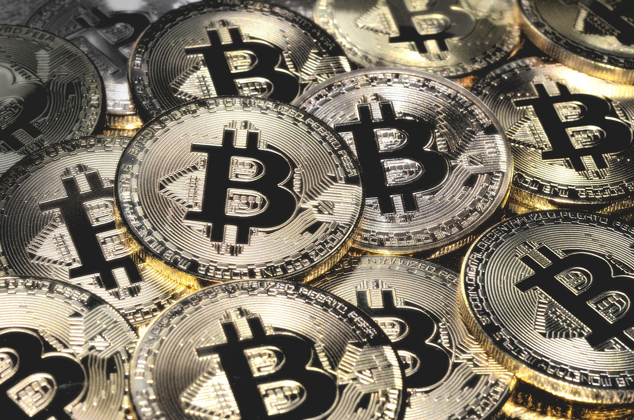 bitcoin-7117056_1280