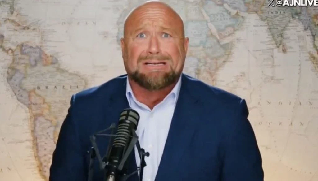 jones-768x456