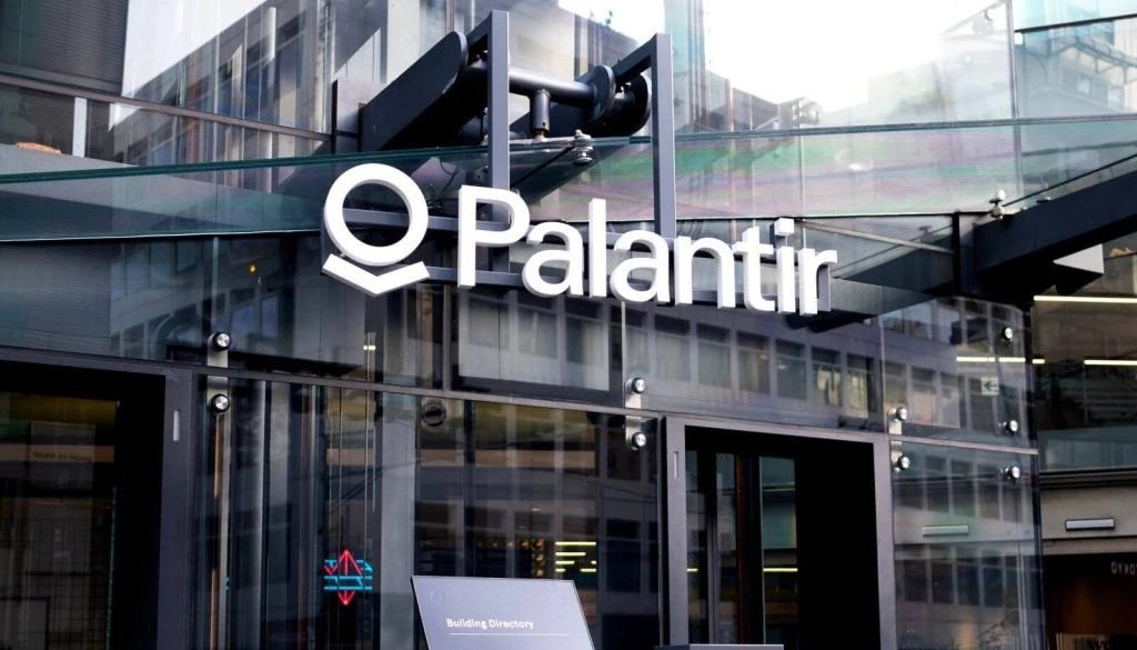 palantir-building