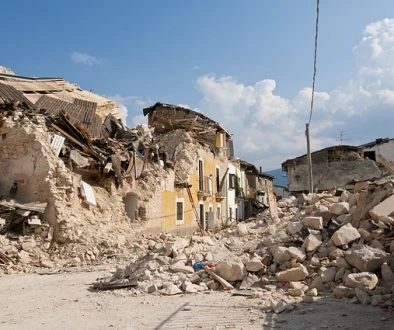 earthquake-1665878_640