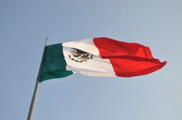 flag-2397121_640