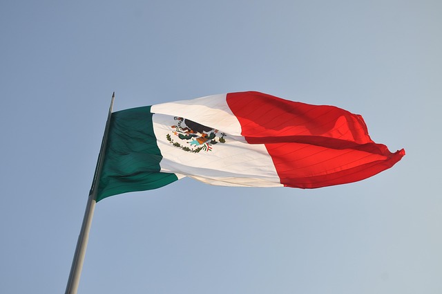 flag-2397121_640