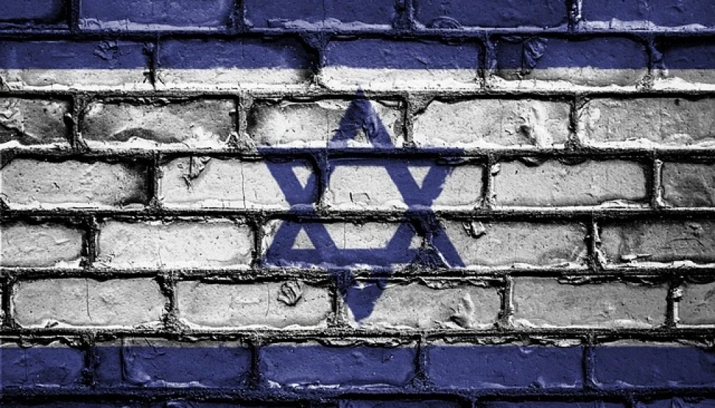 flag-2526477_640