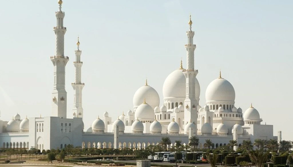 sheikh-zayed-mosque-6686295_640