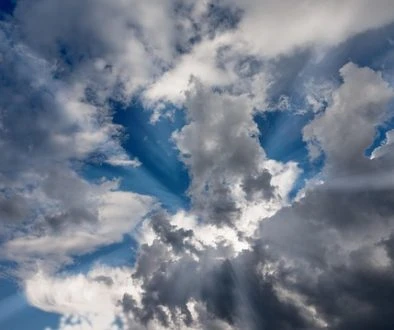 sky-3395811_640