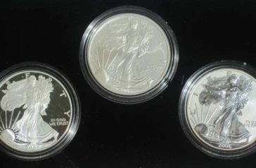 Silver_American_Eagle_Coins-512x350