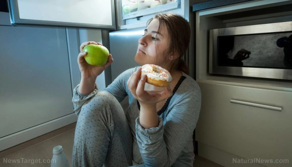 Woman-Snack-Refrigerator-Apple-Doughnut