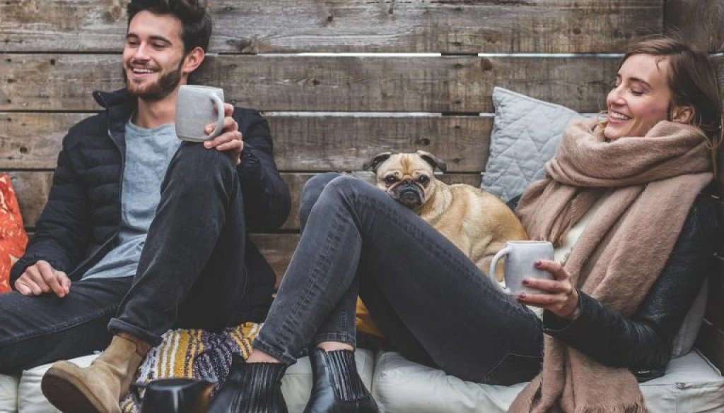 Young-Adults-Pixabay-768x512