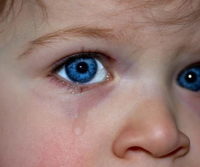 childrens-eyes-1914519_640
