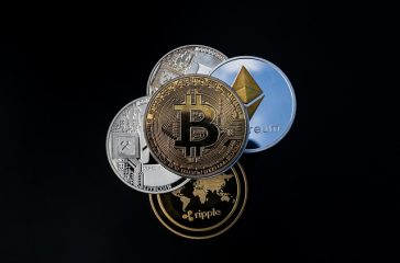 cryptocurrency-3409656_640