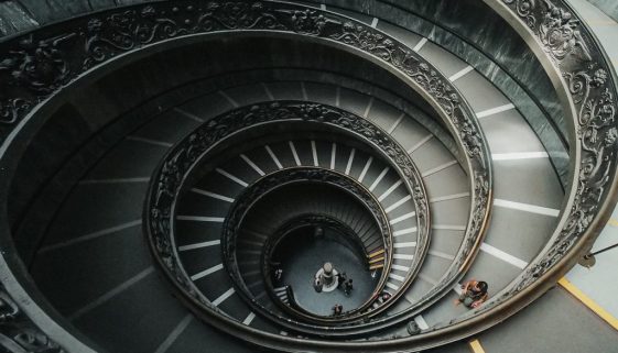 stairway-5551641_1280