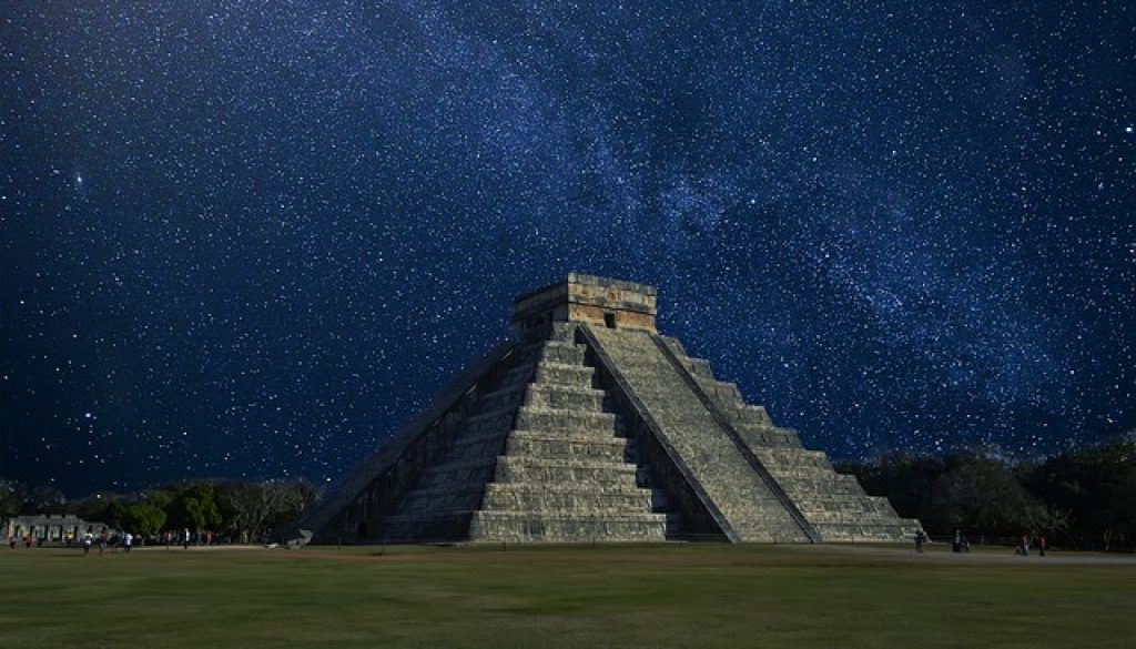 chichen-itza-1025099_640