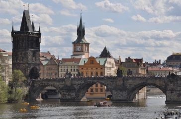 prague-3339312_960_720