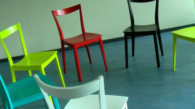 chairs-58475_1280-768x432