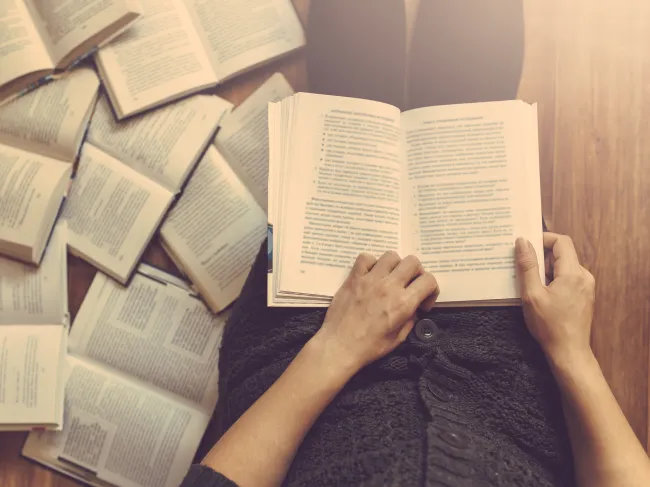 Reading Against the State: A Libertarian Guide to Critical Discourse Analysis