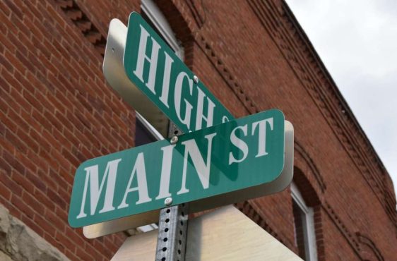 jrbyron-high-street-main-4667993_1920