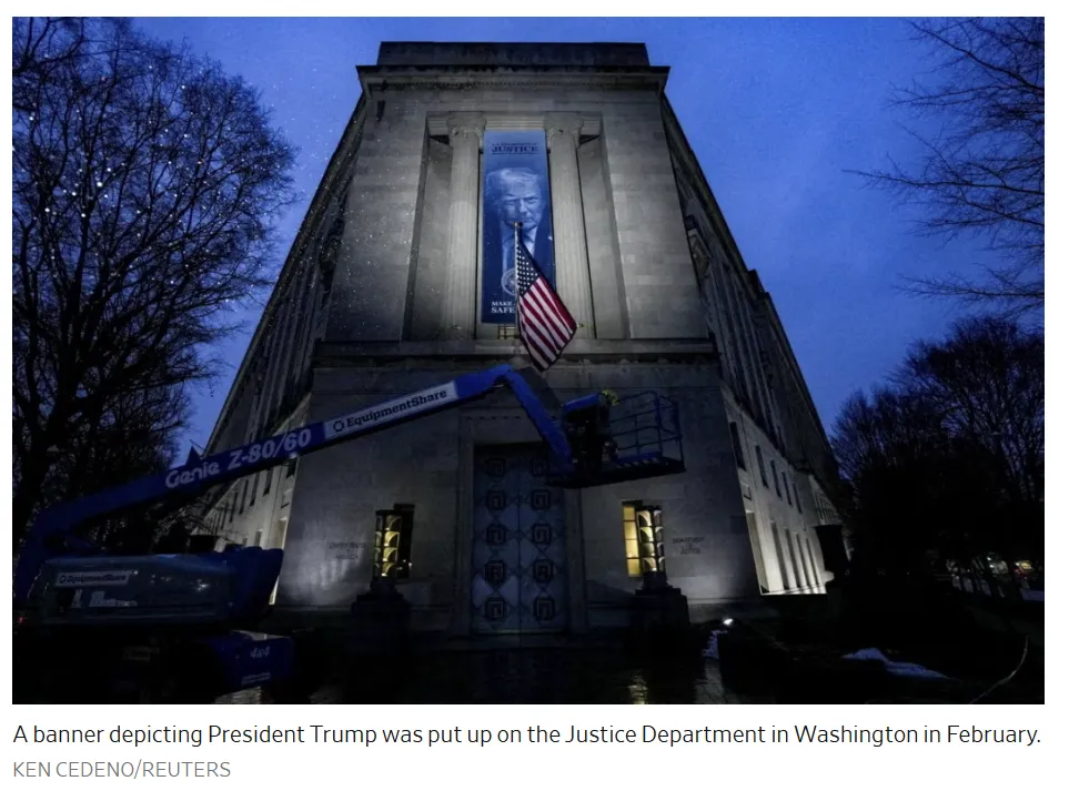 Banner-on-DOJ-Trump Banner-on-DOJ-Trump